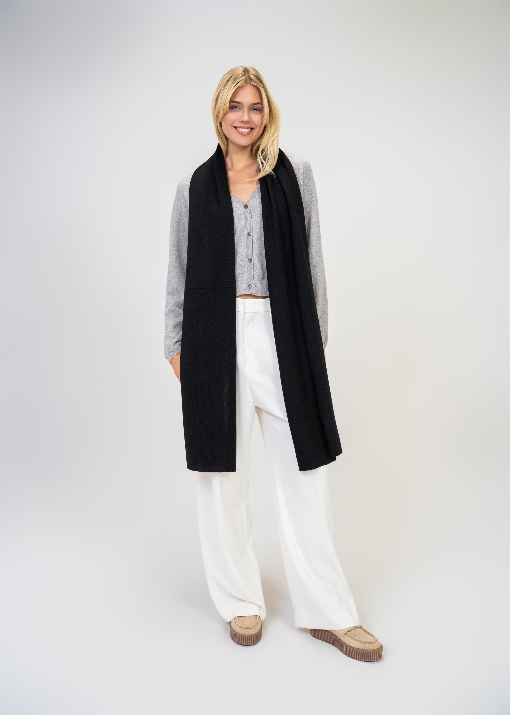 Large Scarf made of 100% pure Cashmere