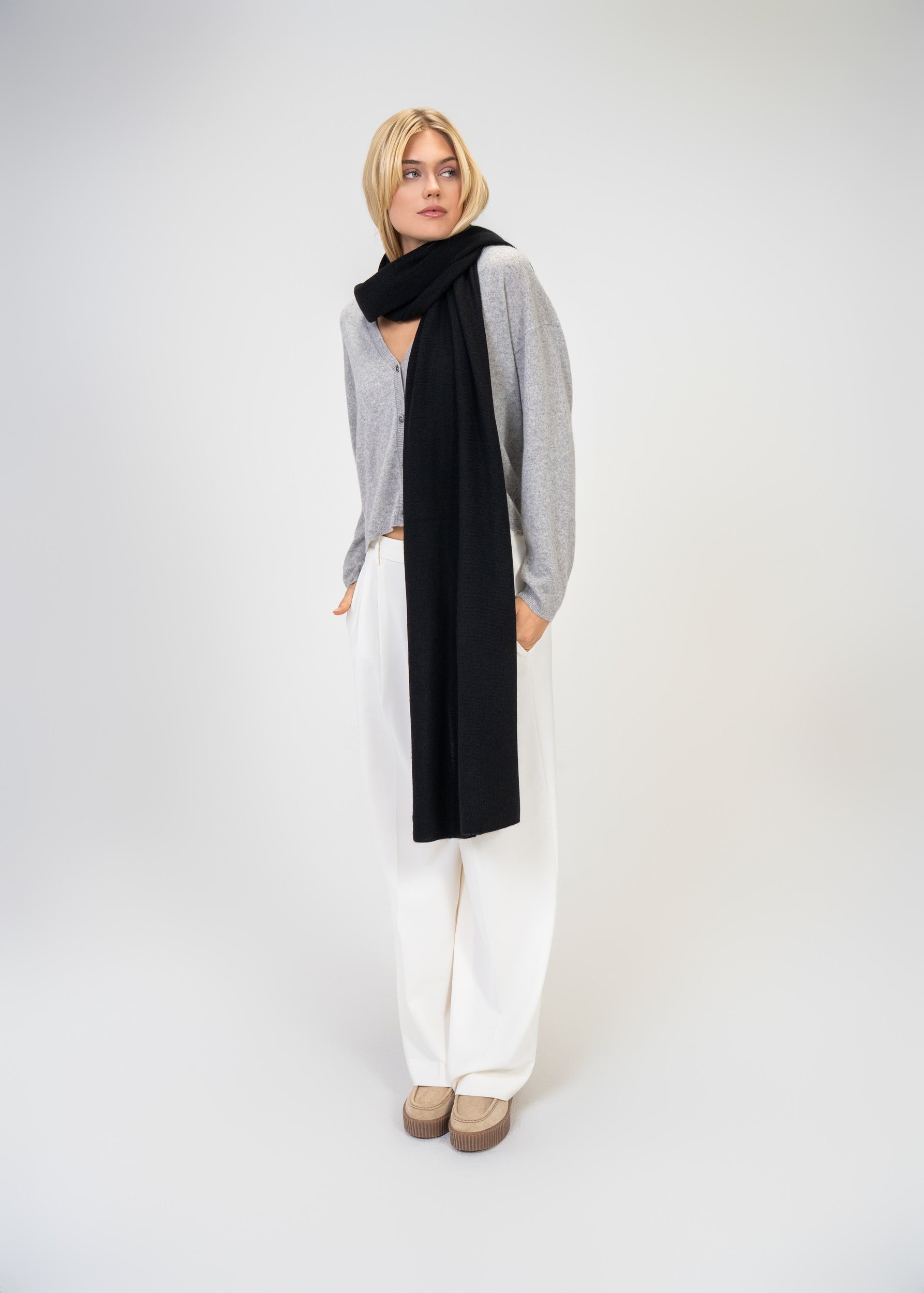 Large Scarf made of 100% pure Cashmere