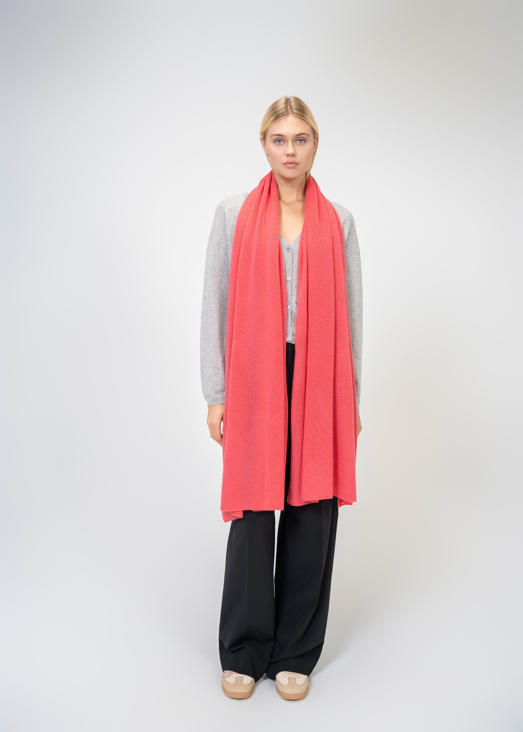 Large Scarf made of 100% pure Cashmere