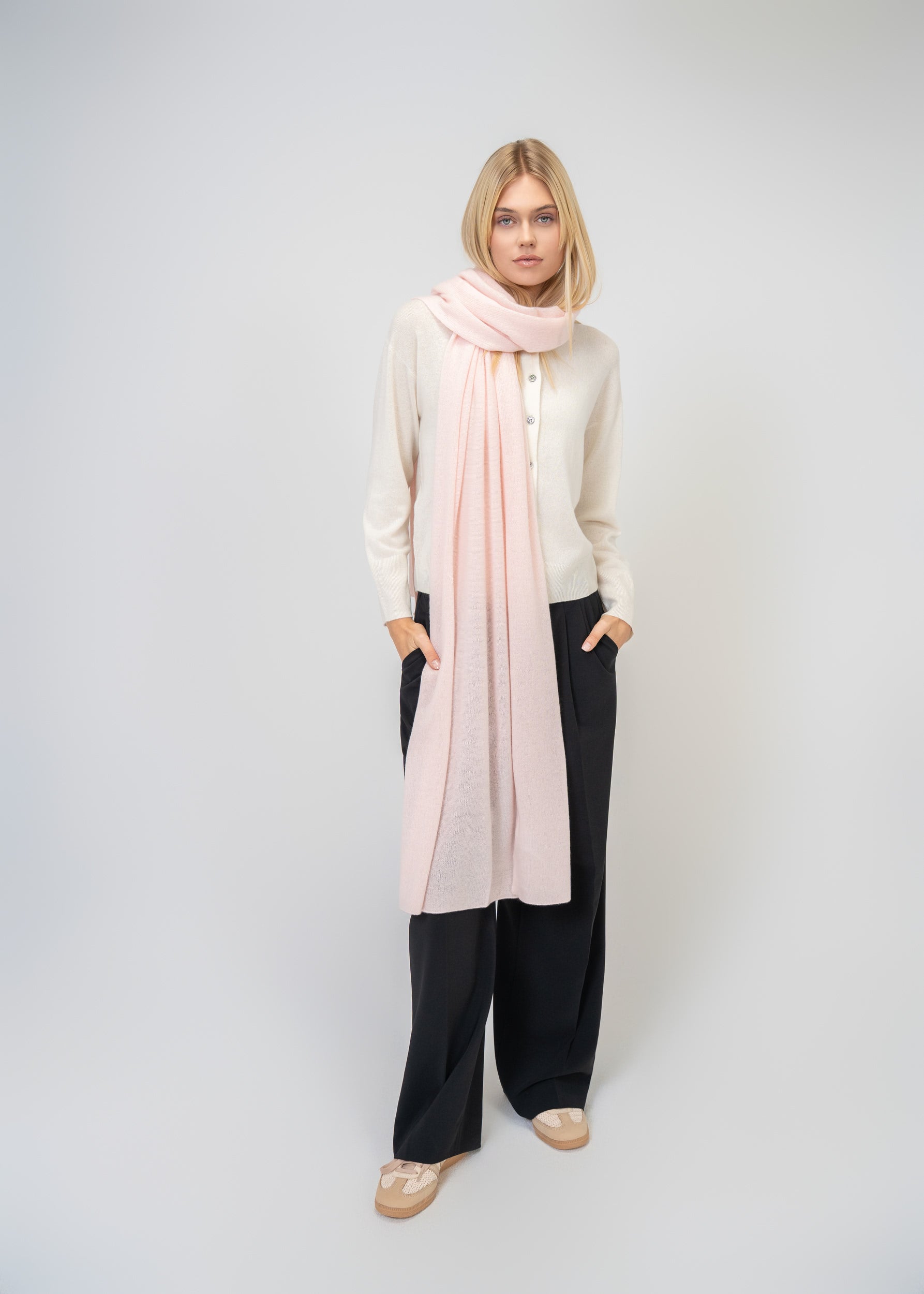 Large Scarf made of 100% pure Cashmere