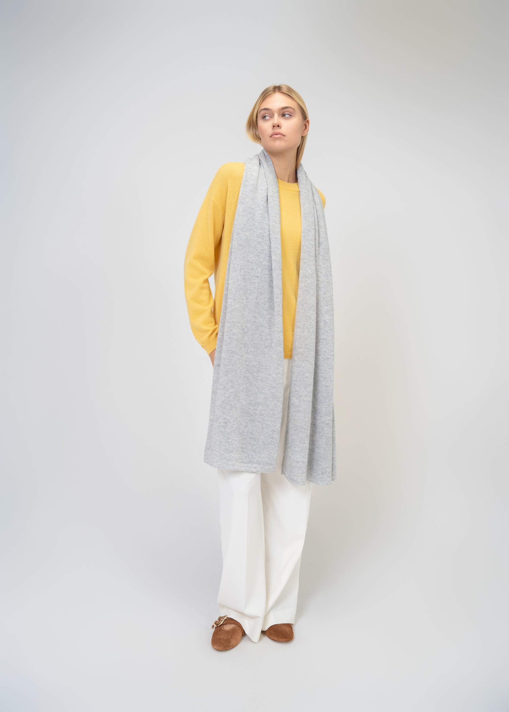 Large Scarf made of 100% pure Cashmere