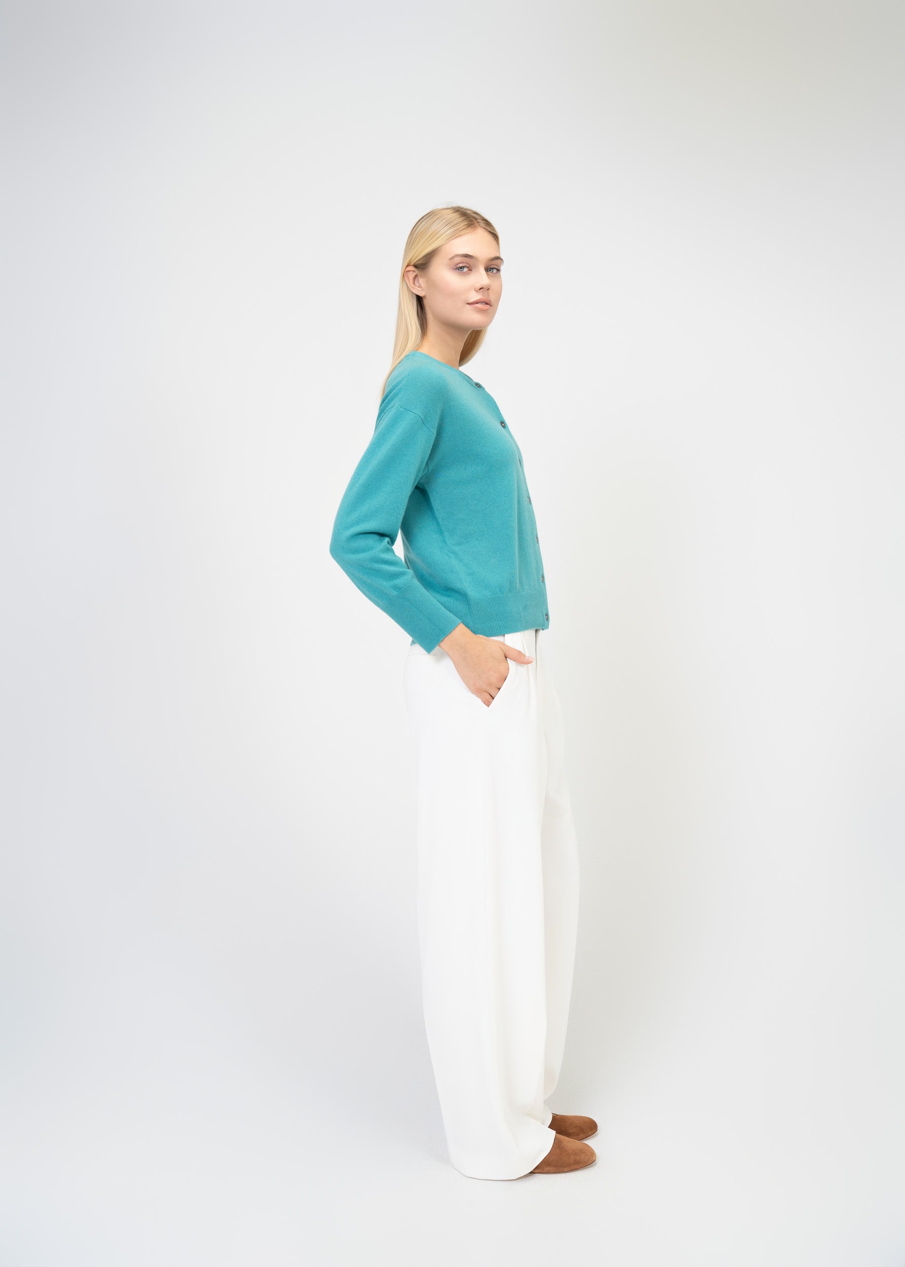 Relaxed Fit Round Neck Cashmere Cardigan