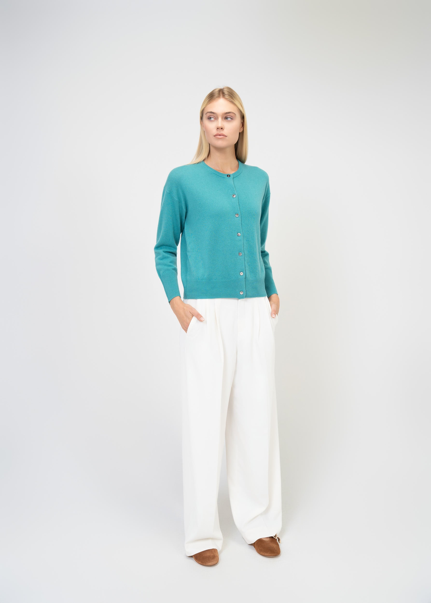 Relaxed Fit Round Neck Cashmere Cardigan