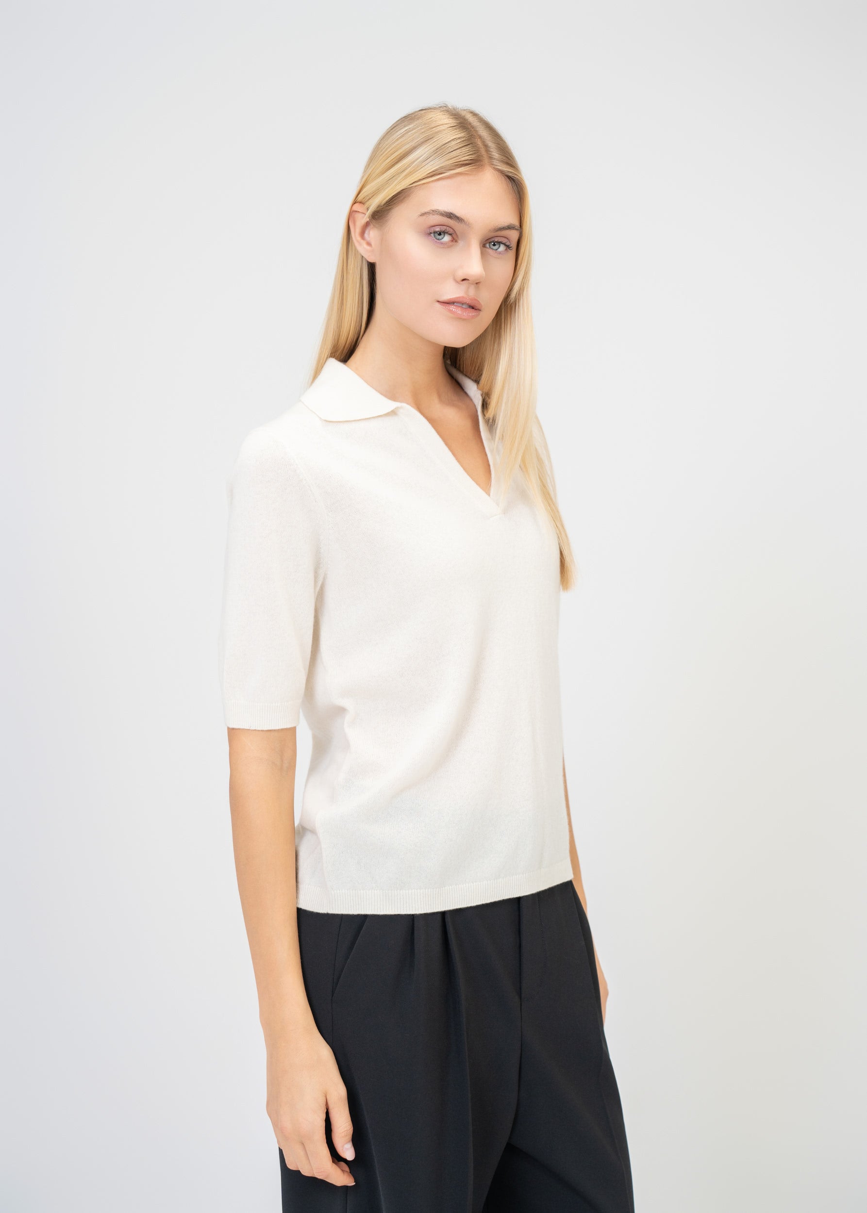 Cashmere Knit Sweater with Polo Collar & Half Sleeves