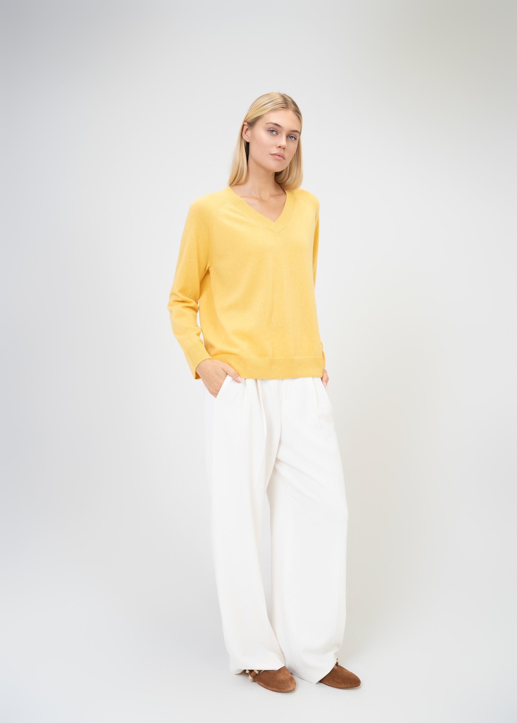 Relaxed Fit V-Neck Cashmere Knit Sweater