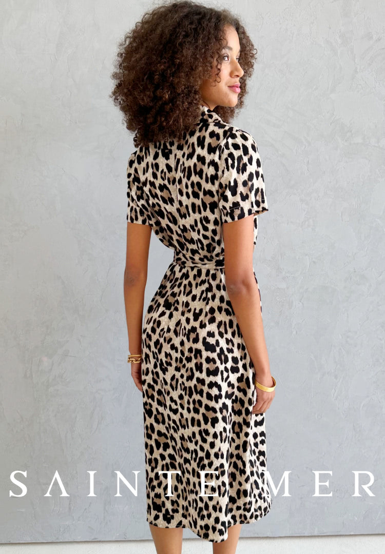 Leo print dress in lightweight satin