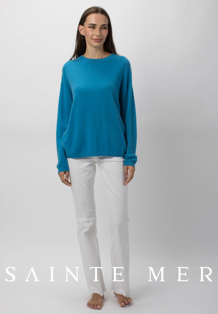 Relaxed fit round neck cashmere knit sweater