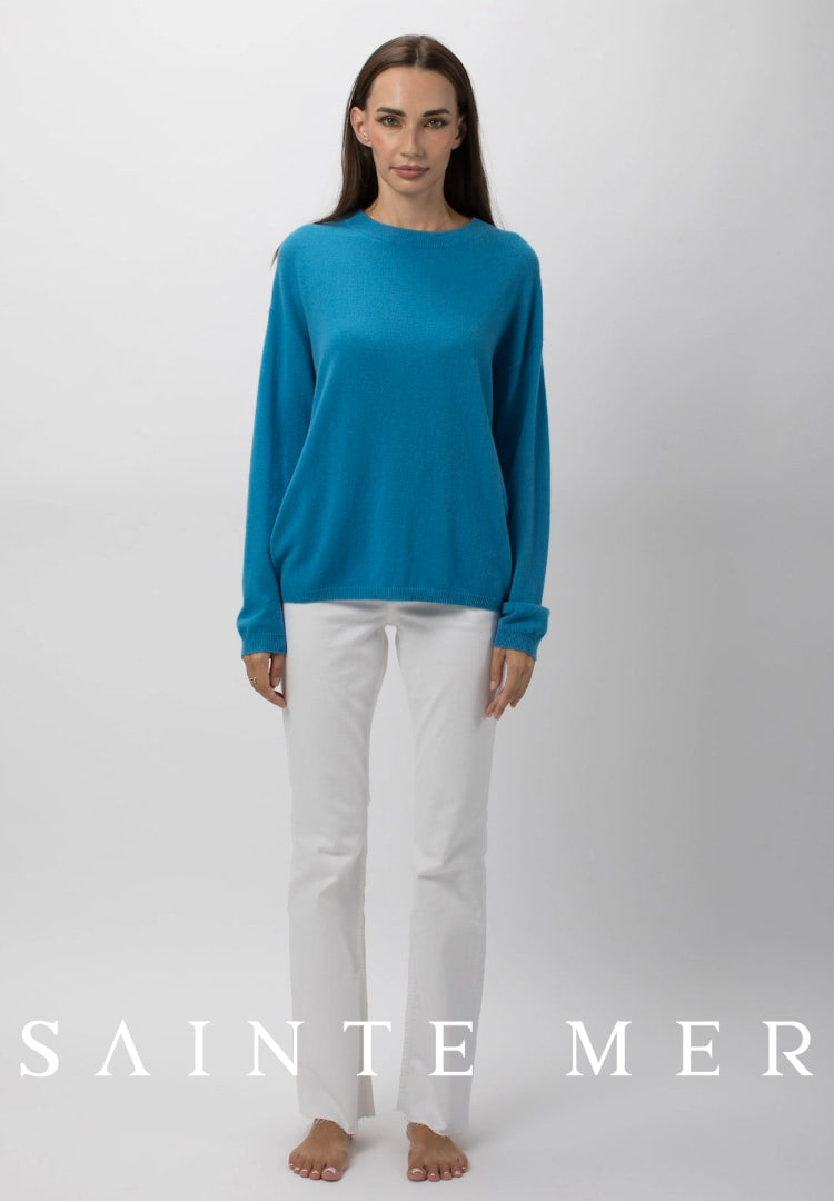 Relaxed fit round neck cashmere knit sweater