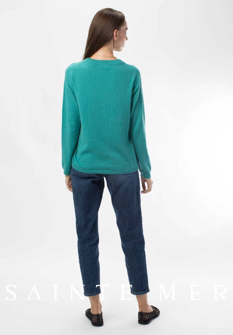 Relaxed fit round neck cashmere knit sweater