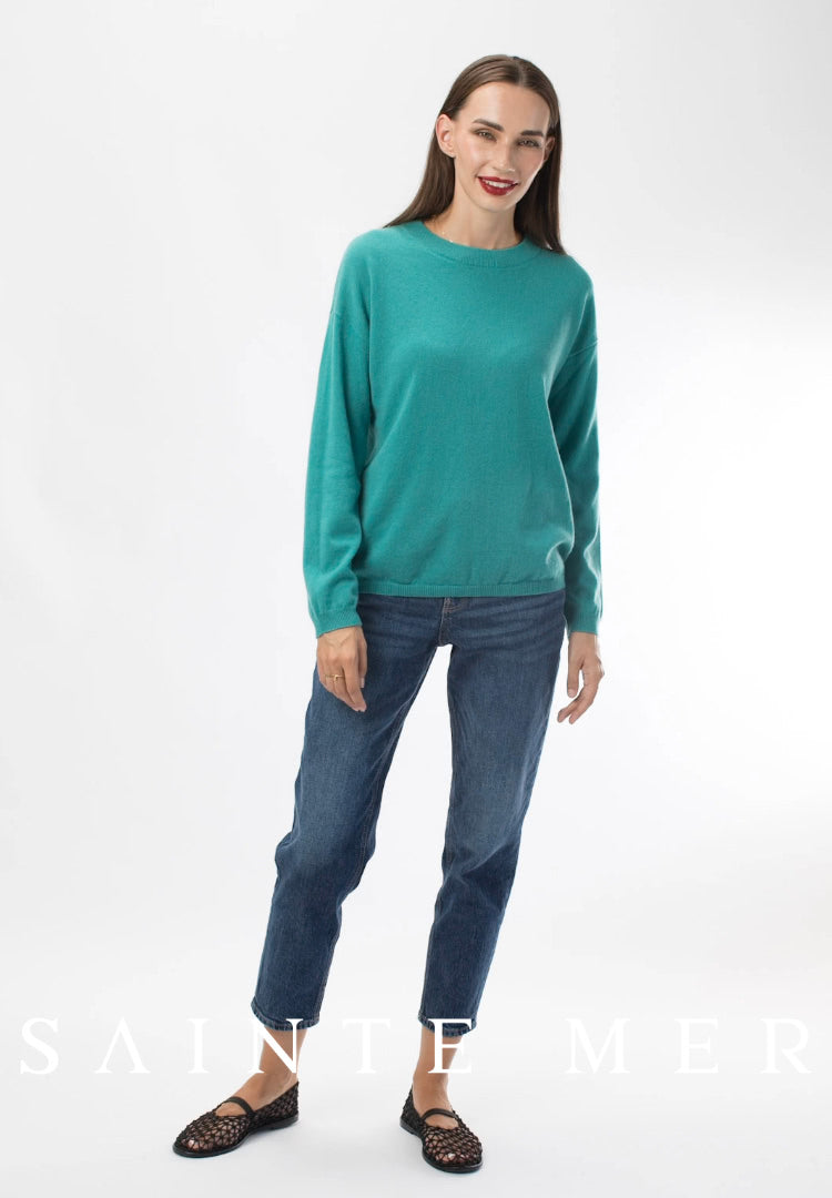 Relaxed fit round neck cashmere knit sweater