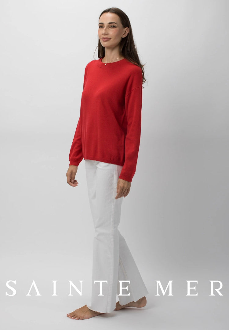 Relaxed fit round neck cashmere knit sweater