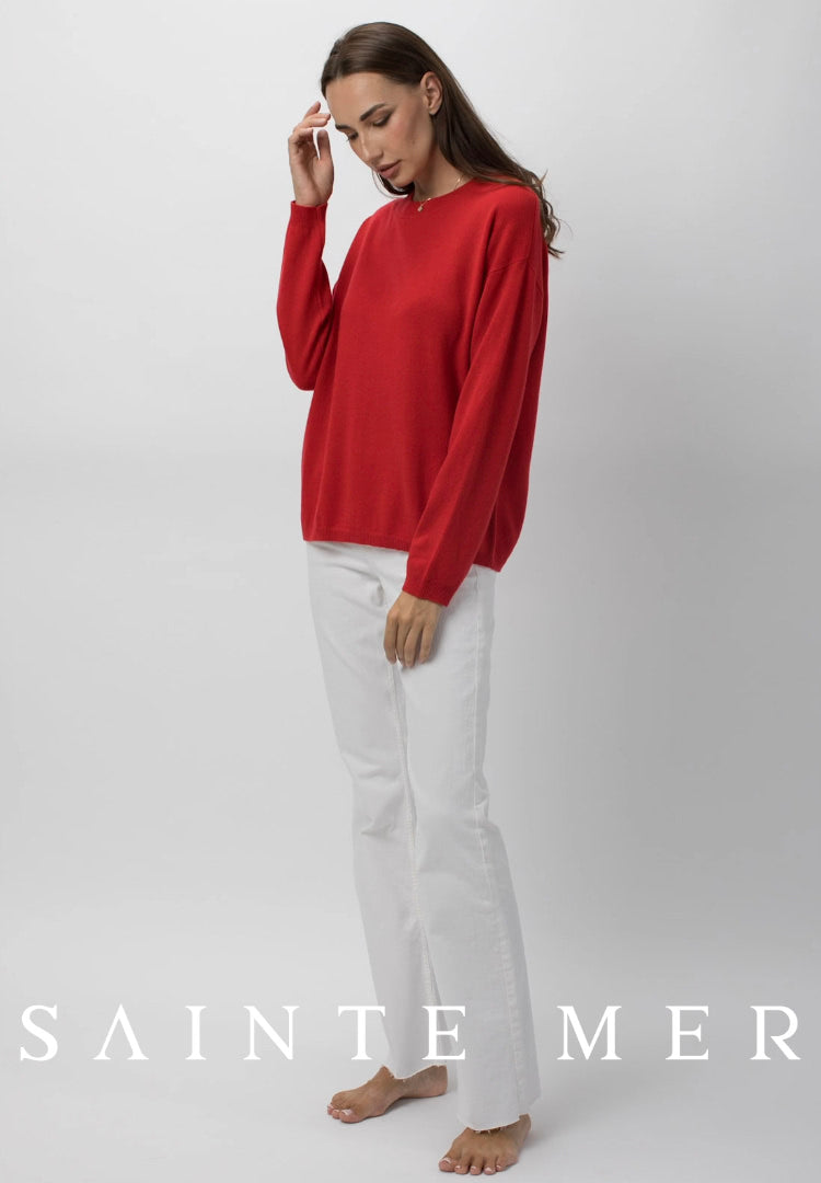 Relaxed fit round neck cashmere knit sweater