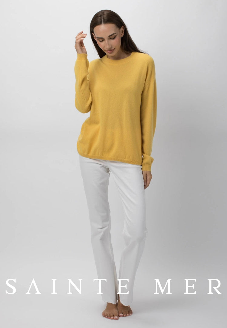 Relaxed fit round neck cashmere knit sweater