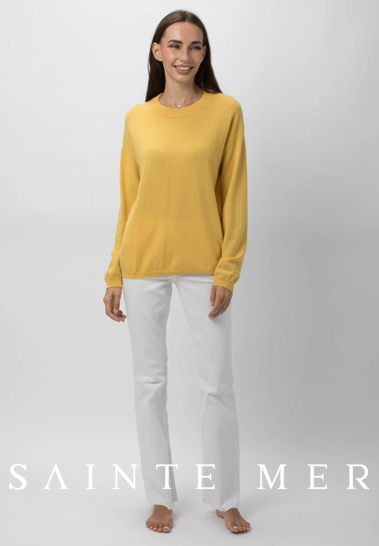 Relaxed fit round neck cashmere knit sweater