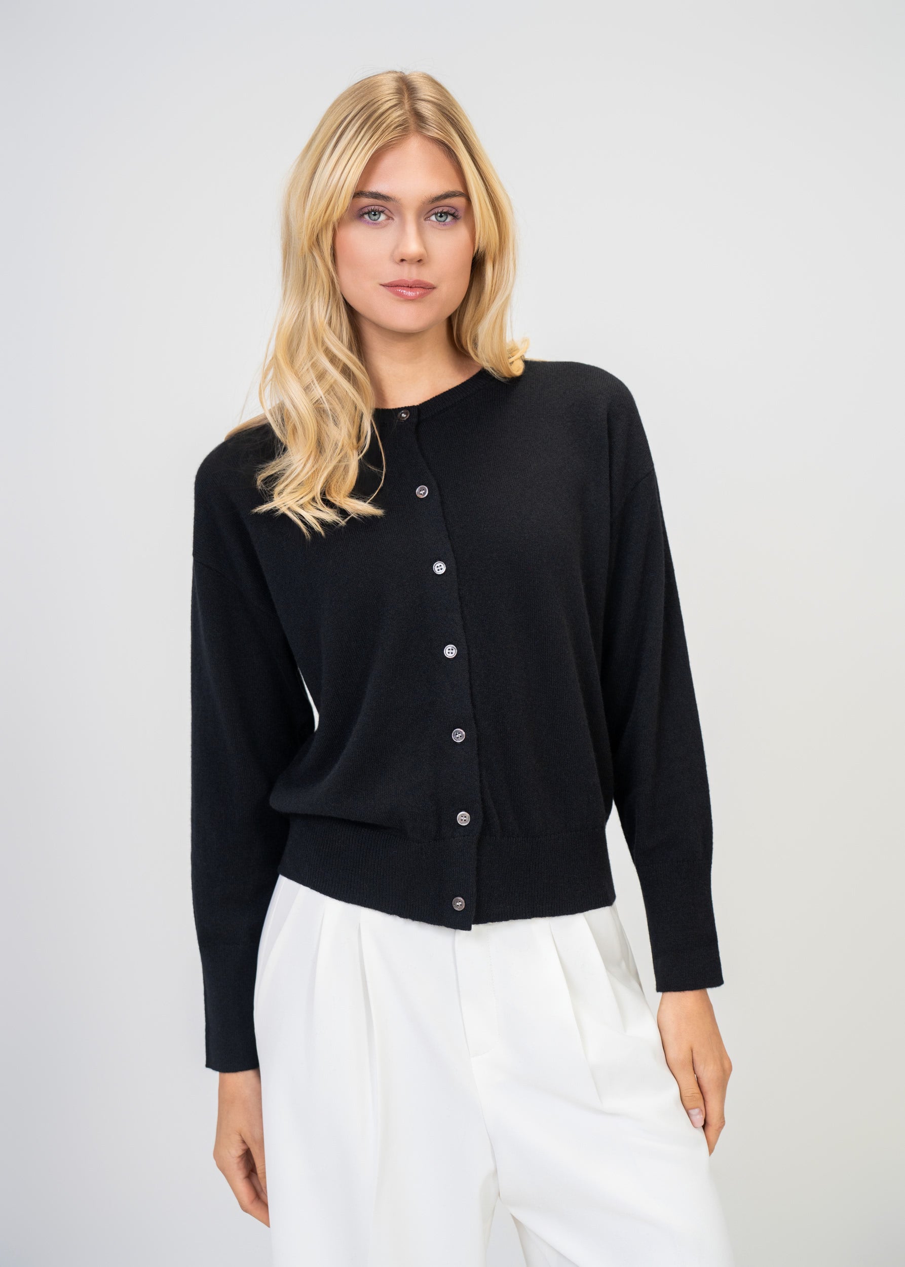 Kaschmir Strickjacke Damen Rundhals – Luxus Cardigan