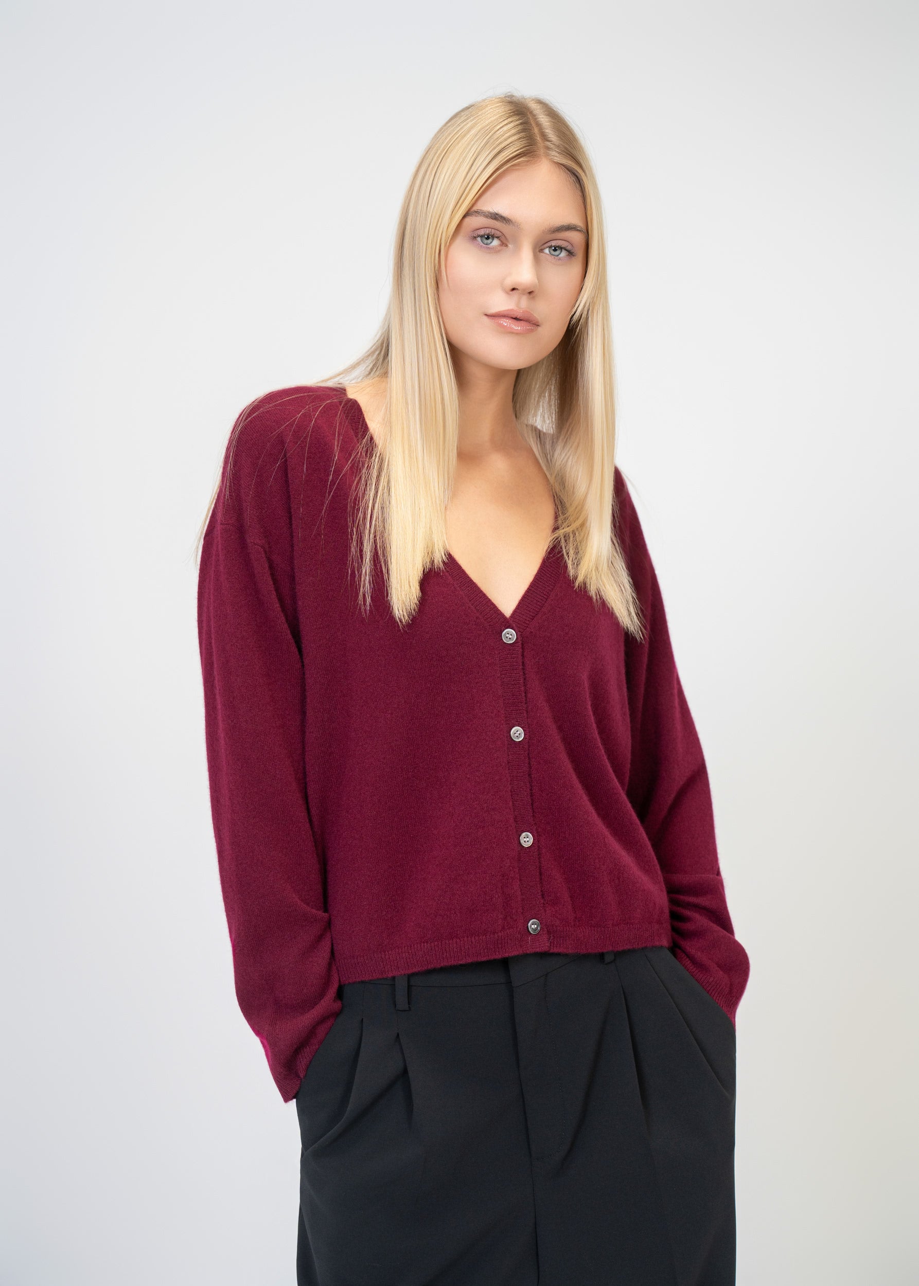 Kaschmir Strickjacke V-Ausschnitt – Luxus Cardigan