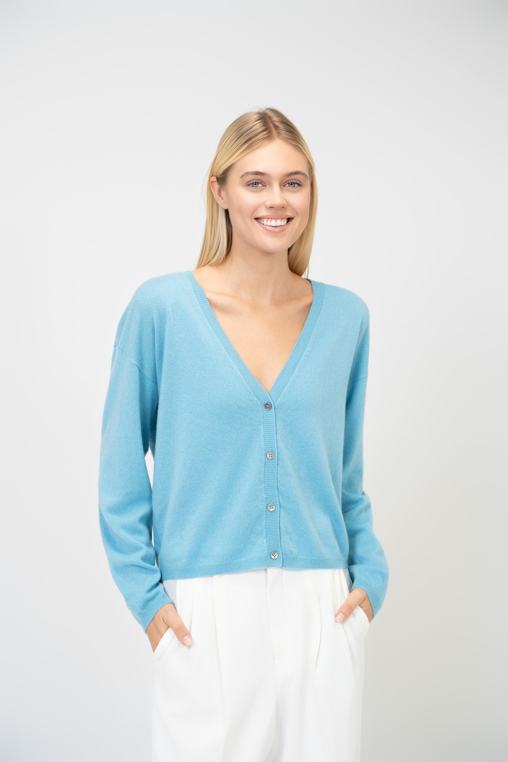 Kaschmir Strickjacke V-Ausschnitt – Luxus Cardigan