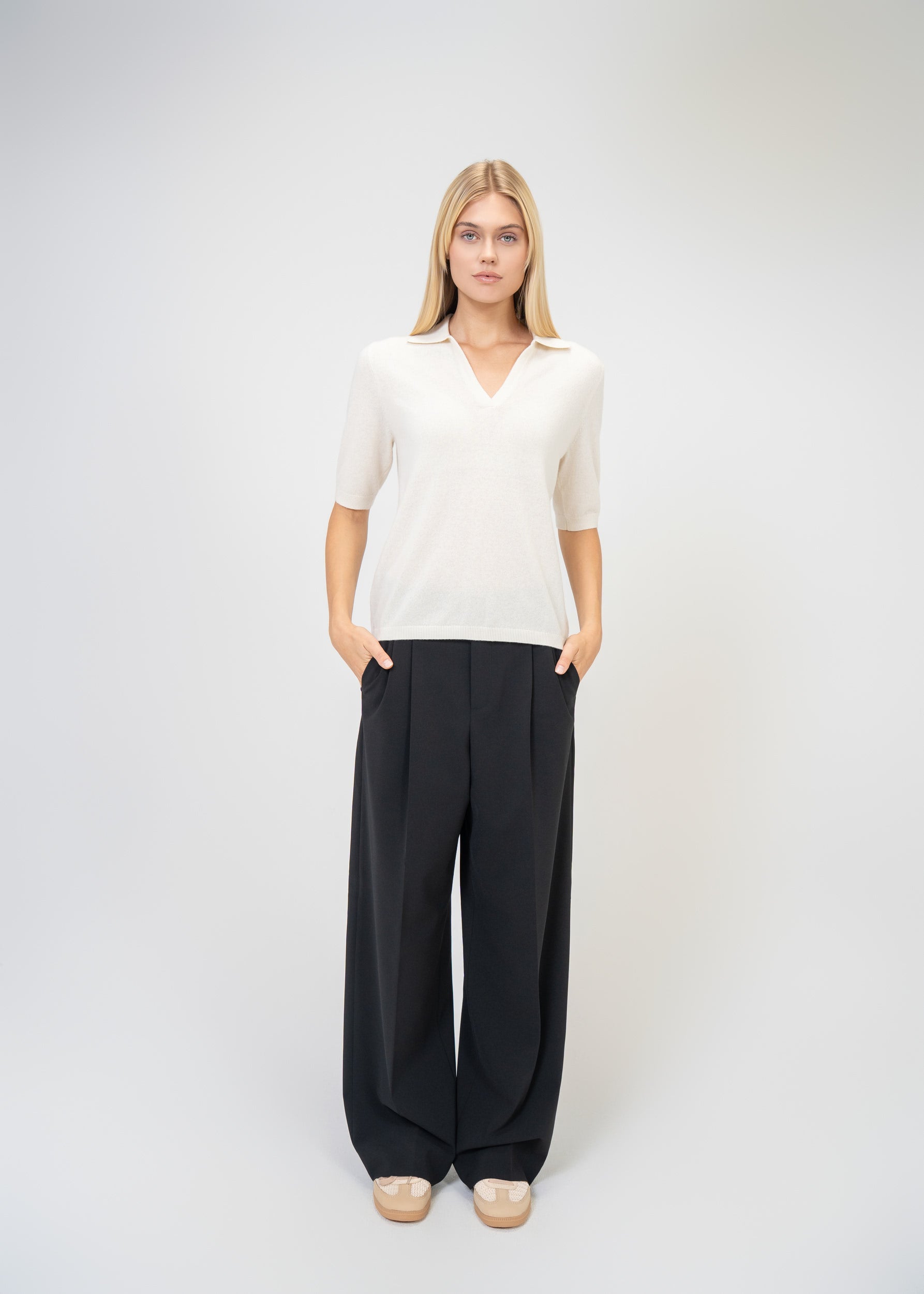 Cashmere Knit Sweater with Polo Collar & Half Sleeves