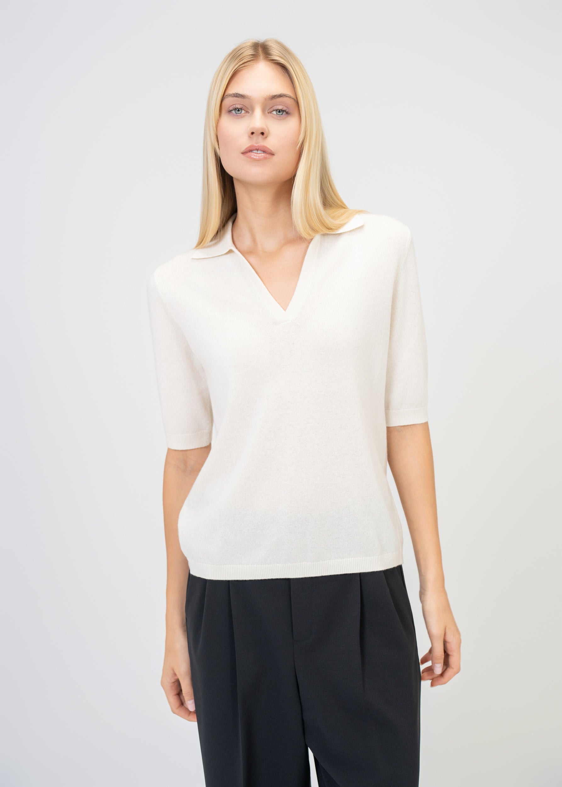 Cashmere Knit Sweater with Polo Collar & Half Sleeves