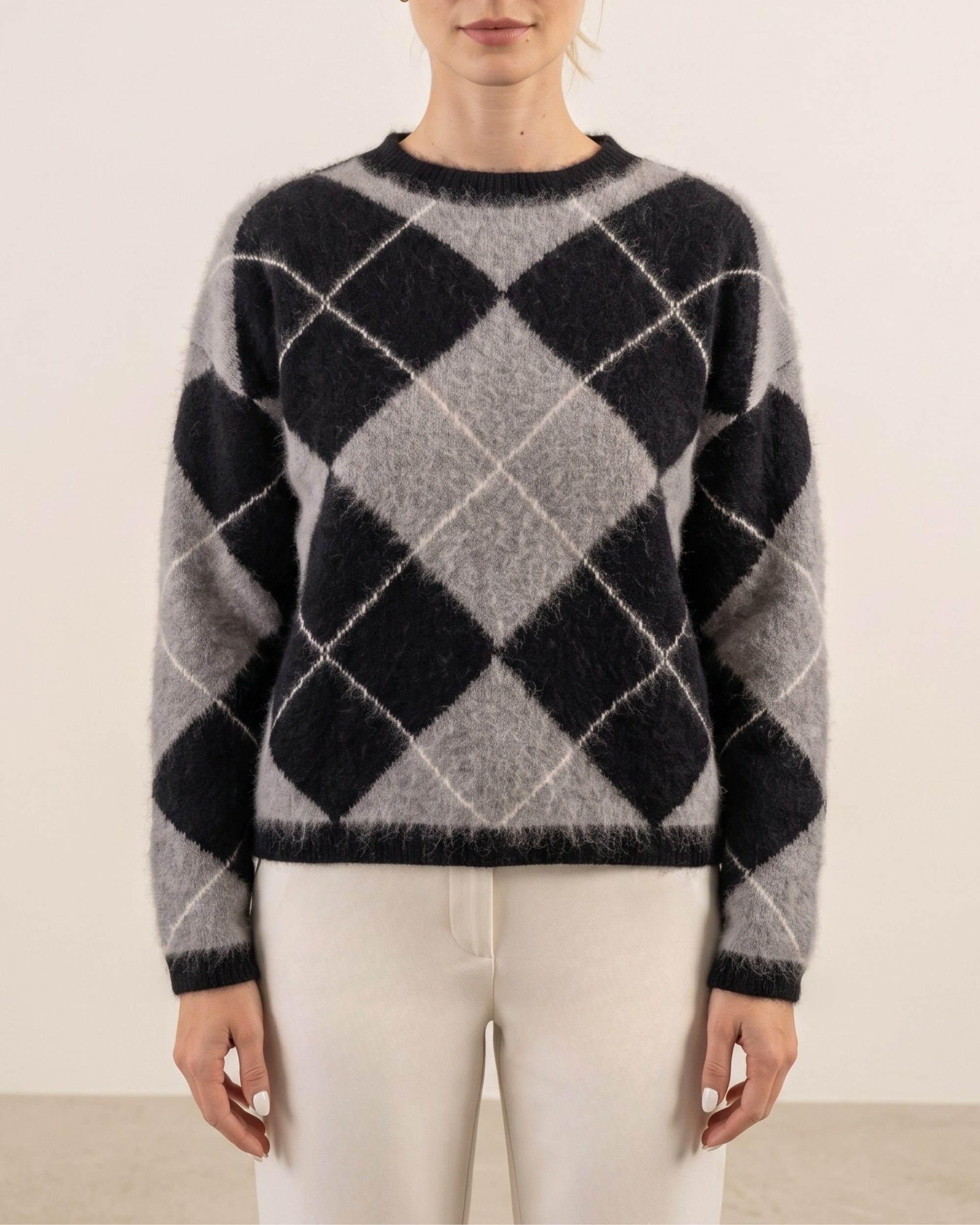 Argyle Pullover Rundhals in Flanell Black White, Nahaufnahme Intarsienstrick